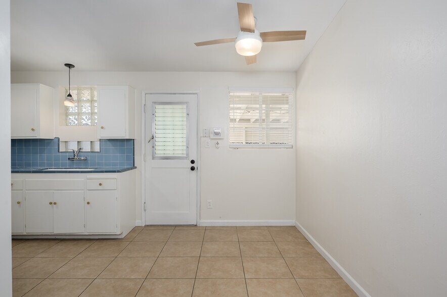 Kitchen & Carport Door - 1809 E Colter St