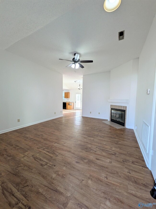 Building Photo - 221 Knox Creek Trail NW