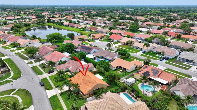 Building Photo - 9581 El Clair Ranch Rd