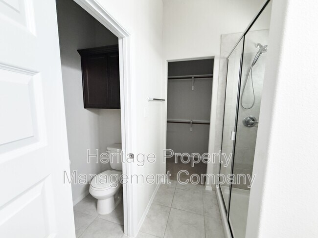 Building Photo - 139 Lyndon Dr
