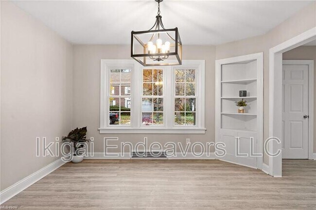 Building Photo - 3613 Cummings Rd