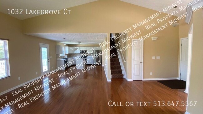 Building Photo - 1032 Lakegrove Ct