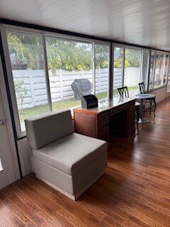 Building Photo - 36 SE 5th St