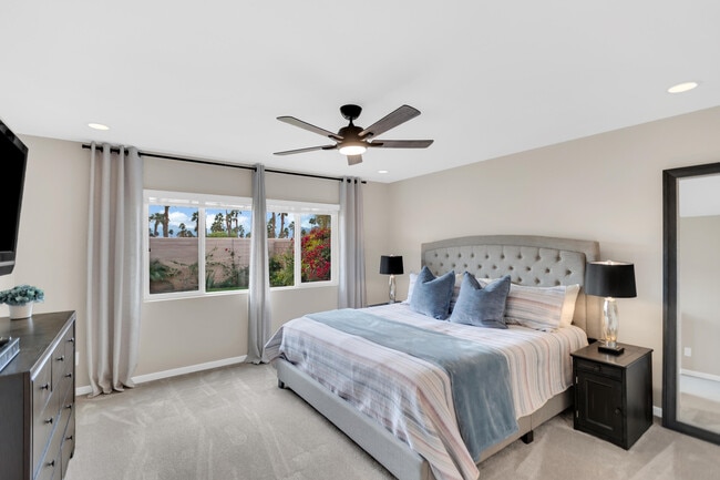 Building Photo - 84131 Azzura Way