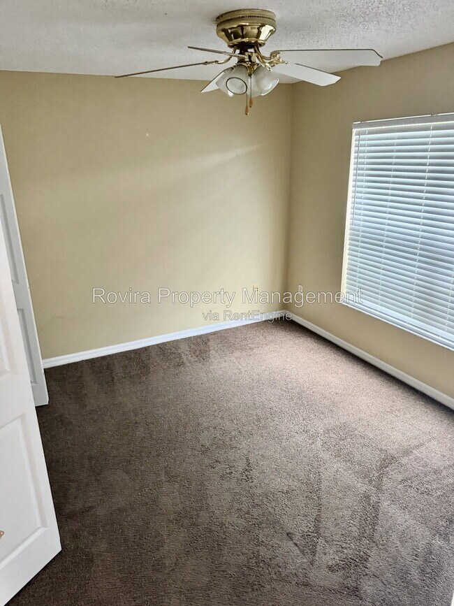 Building Photo - 1326 Aguacate Ct