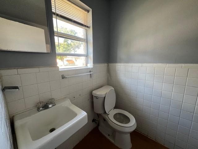 Building Photo - 416 Cooper St