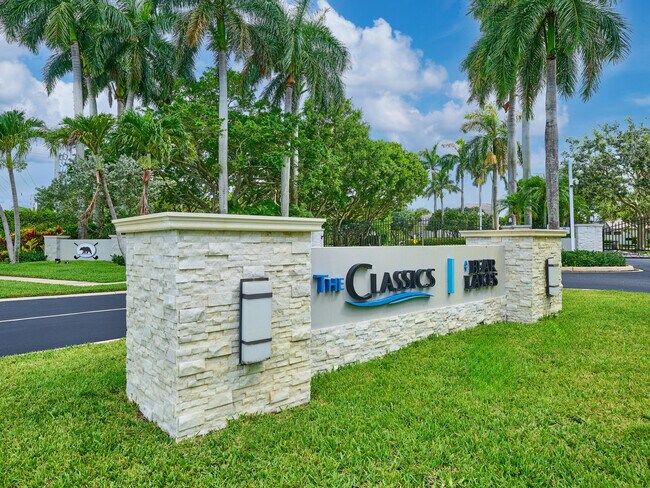 Building Photo - 2067 Cezanne Rd