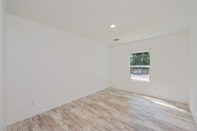Building Photo - 6116 Arlon Ln