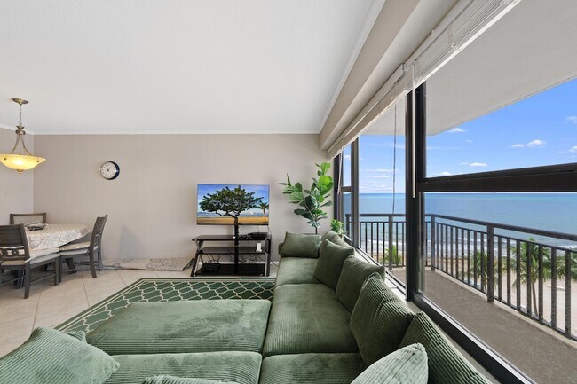 Building Photo - 3800 Galt Ocean Dr