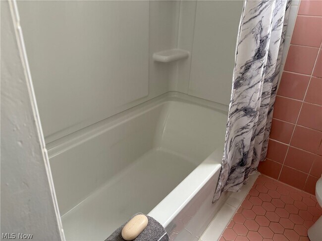 Building Photo - 1771 Tanglewood Dr