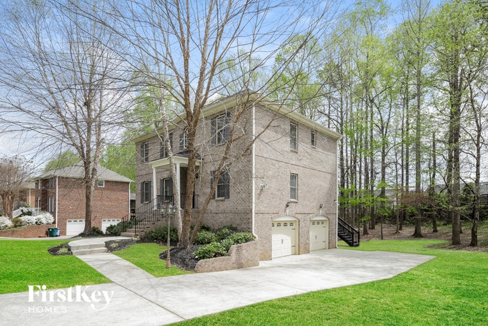 Building Photo - 7092 Orchard Path Dr