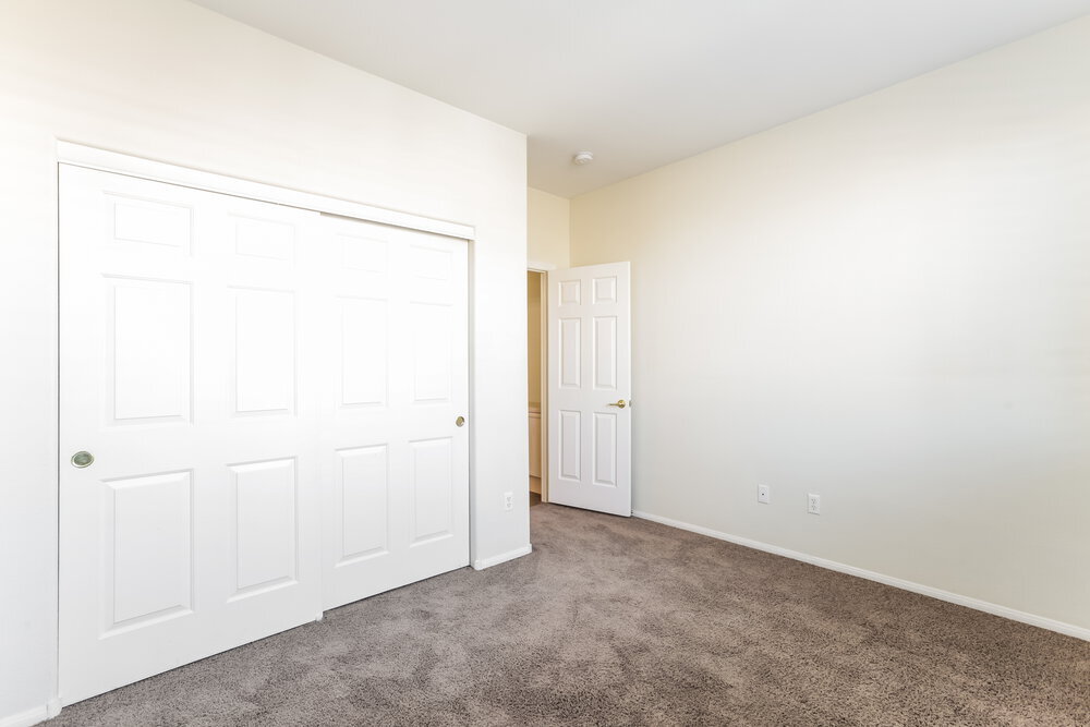 Building Photo - 45 Pangloss St