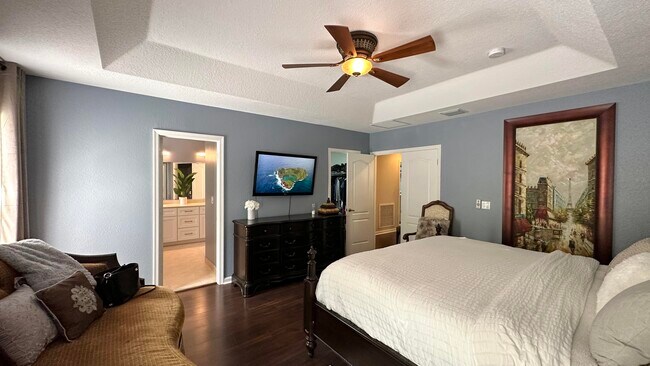 Building Photo - 4702 Cohune Palm Ct