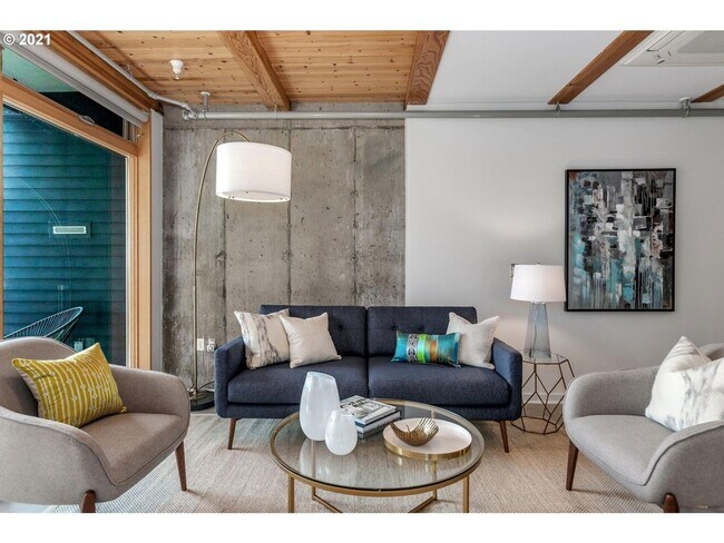 Building Photo - Urban Retreat in the Heart of Mississippi w/ Reserved Parking – 2bd/1.bath Upscale Condo