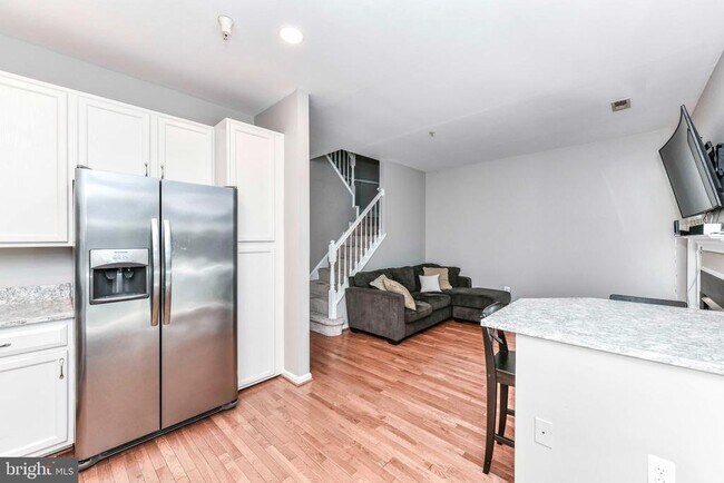 Building Photo - 11400 Windleaf Ct