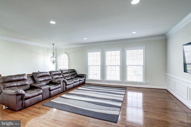 Building Photo - 42749 Wilmar Square