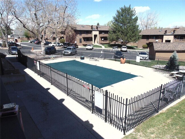 Building Photo - LOCATION LOCATION!! Newly updated 1-bed, 1...