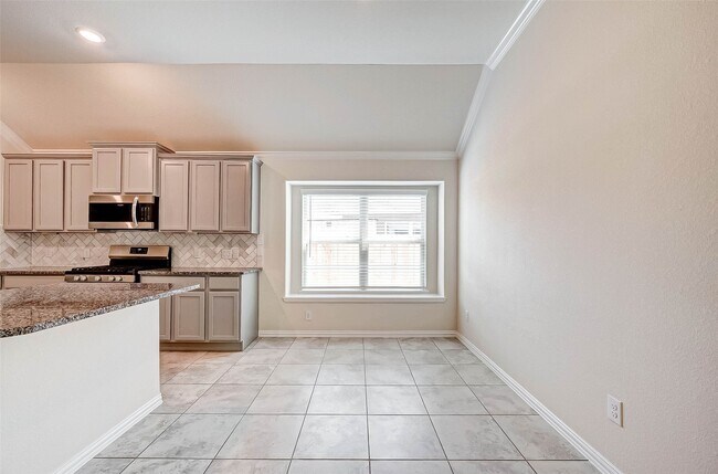 Building Photo - 2307 Green Kale Dr