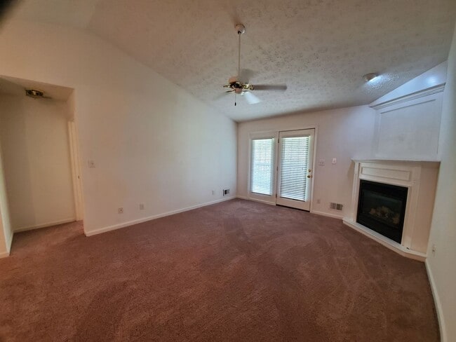 Building Photo - CHECK OUT THIS STUNNER!!  Beautifully Upda...