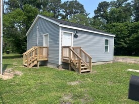 Building Photo - 731 Tallman Cir
