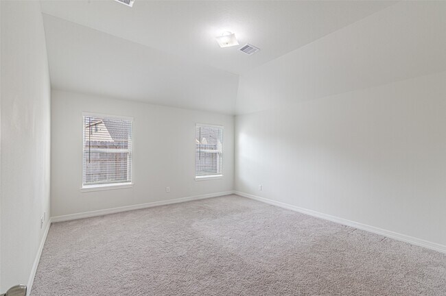 Building Photo - 7431 Sail Hl Dr