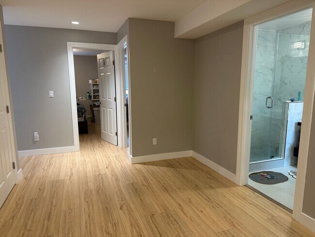 Building Photo - Charming Remodeled Home in Prime Excelsior...