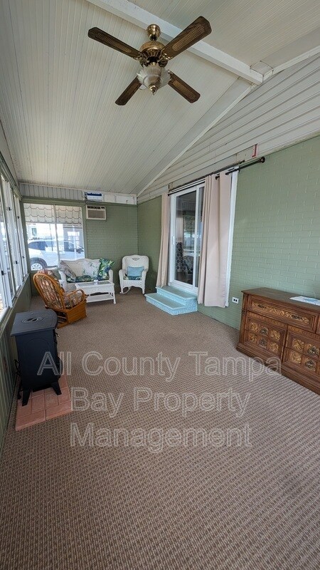 Building Photo - 4719 Tangelo Dr