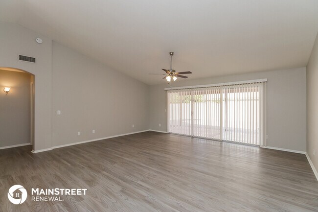 Building Photo - 4138 E San Remo Ave