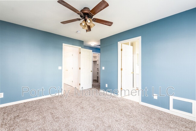 Building Photo - 6732 Cozy Ln