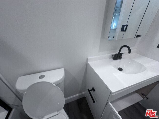 Building Photo - 2228 20th St