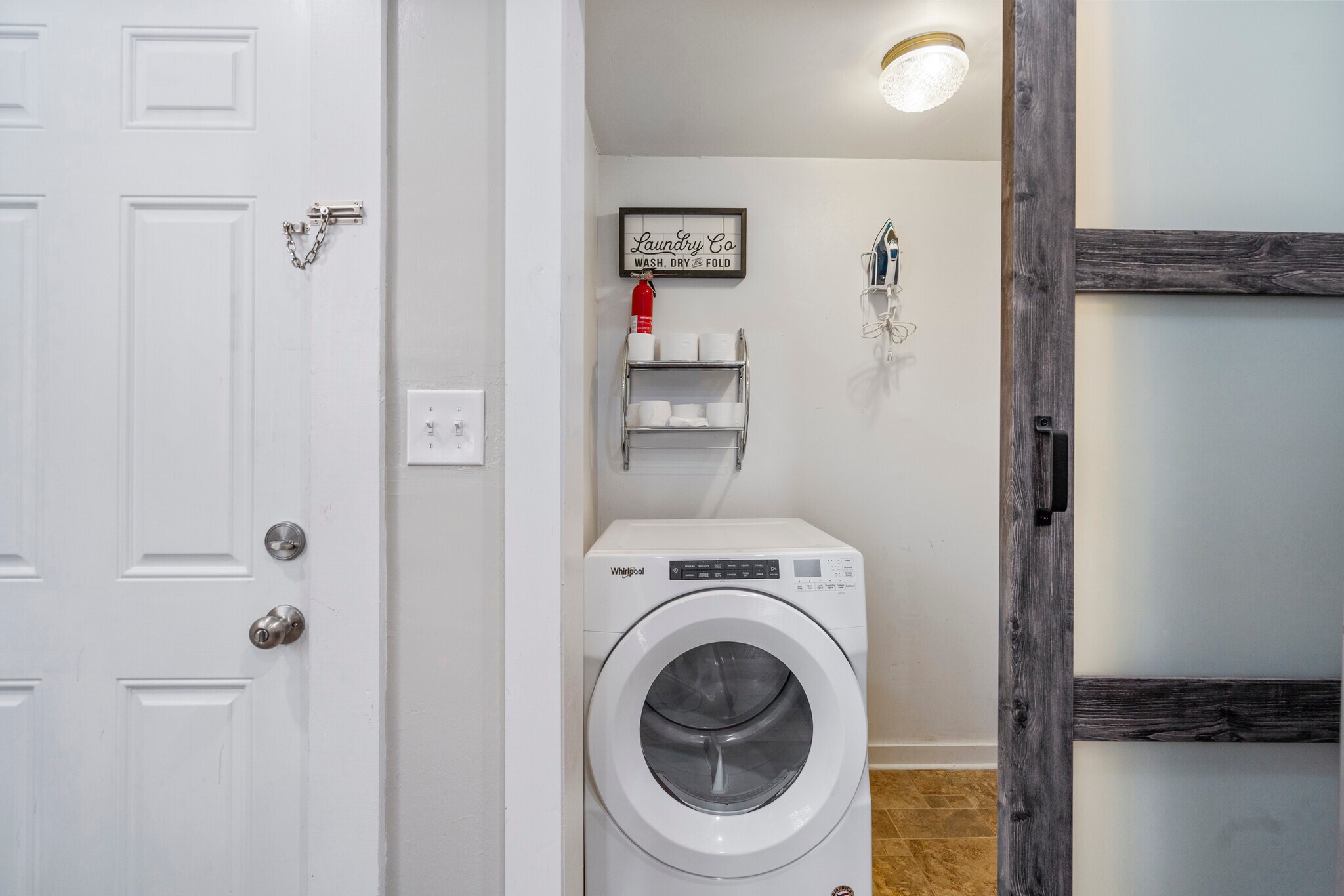 Building Photo - 400 Arbor St