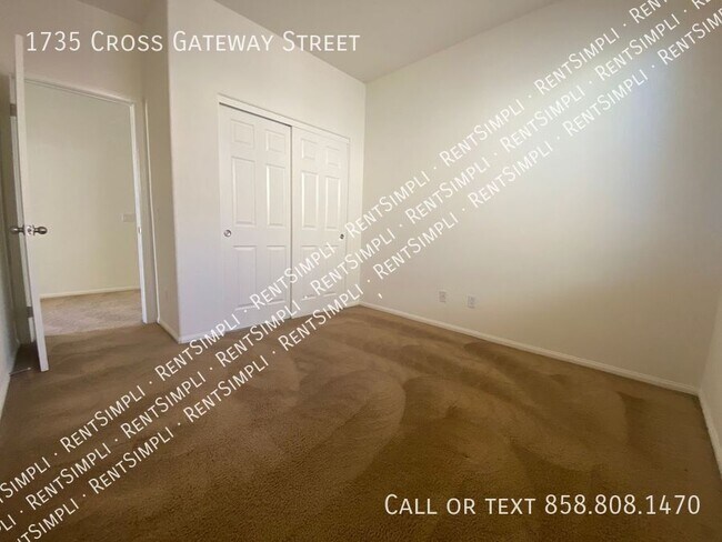 Building Photo - 1735 Cross Gateway St