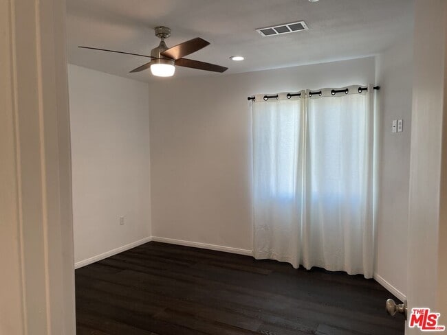 Building Photo - 2877 Gram Dr