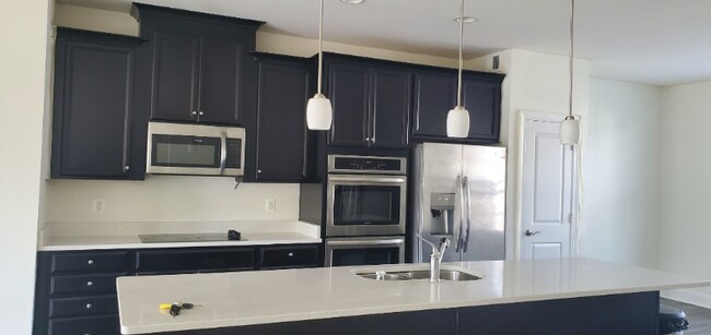 Building Photo - 8478 Craggan Ln