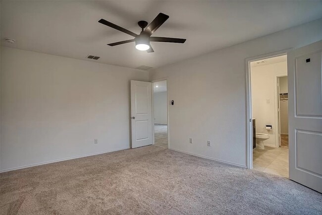Building Photo - 2733 Slatewood Dr