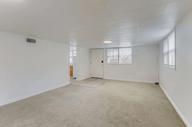 Building Photo - 3130 Folsom St