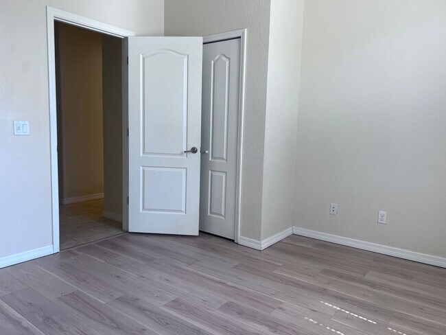 Building Photo - Stoneybrook 4BR/3BA Single Family Home in ...