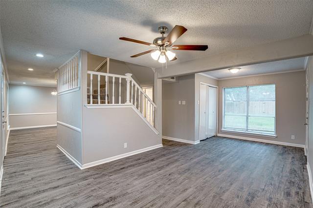 Building Photo - 3027 Harlan Dr