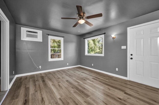 Building Photo - 1303 Foothill Blvd