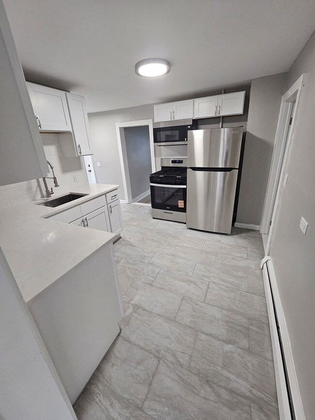 Building Photo - 101-103 Culvert St, Torrington