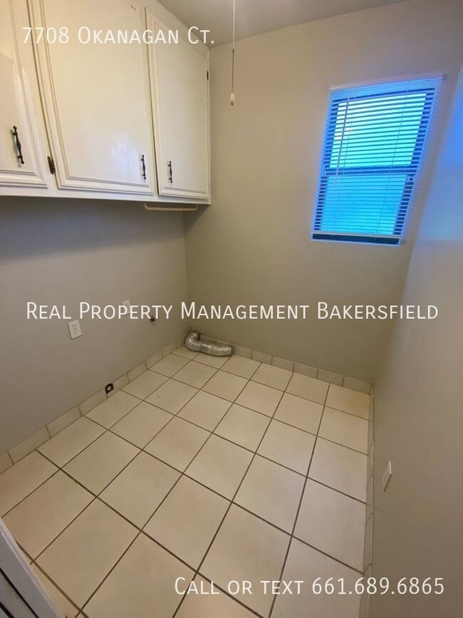 Building Photo - 7708 Okanagan Ct