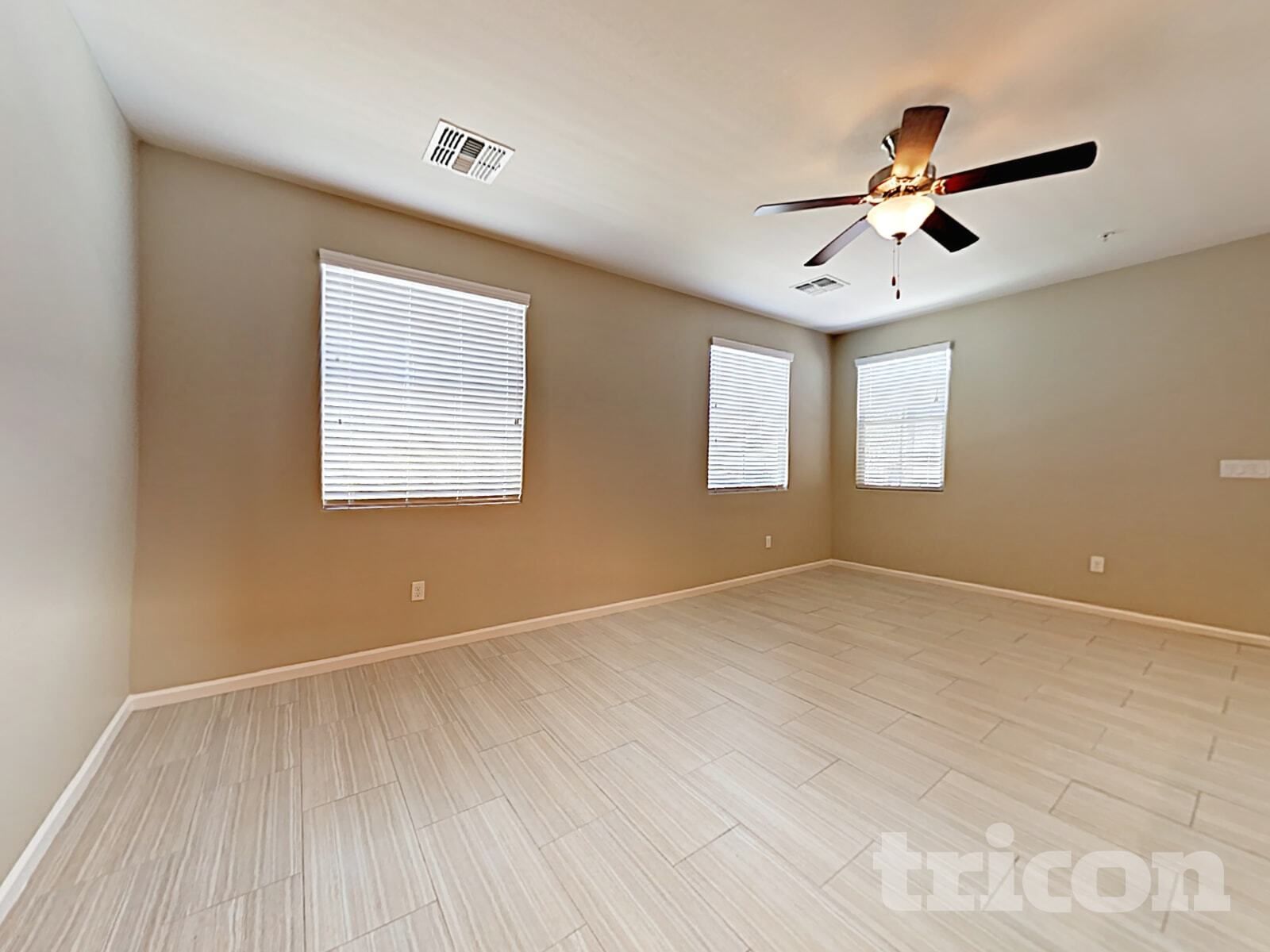 Building Photo - 12551 W Hummingbird Terrace