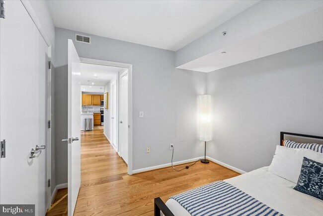 Building Photo - 350 G St SW