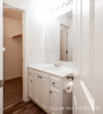 Building Photo - 10203 W 59th Terrace