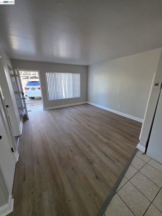 Building Photo - 20331 Concord Ave