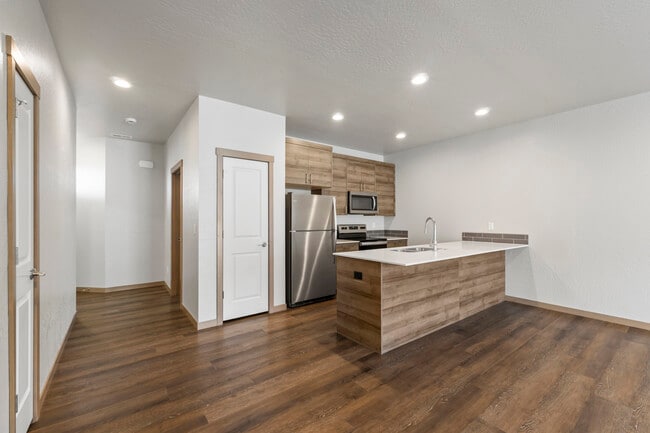 1366 Sq Ft Kitchen - Majestic Villas