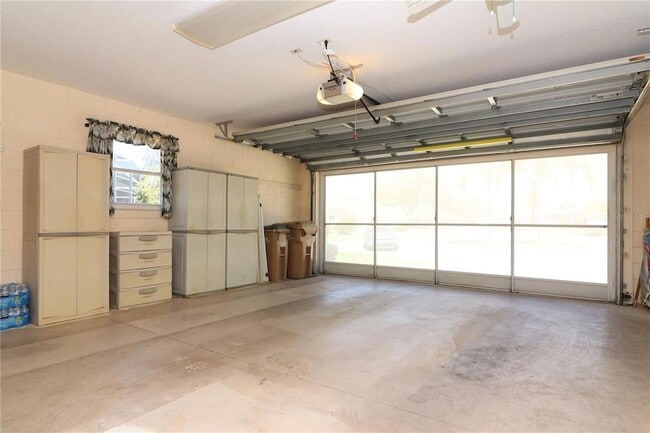 Building Photo - 5352 Royal Stuart Ct