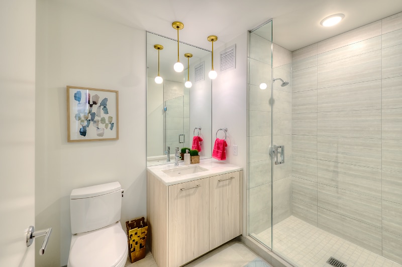 Building Photo - 171 N Desplaines St