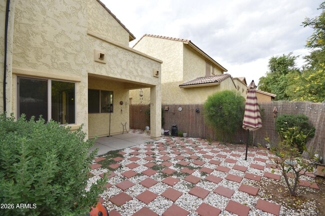 Building Photo - 7117 N 73rd Dr