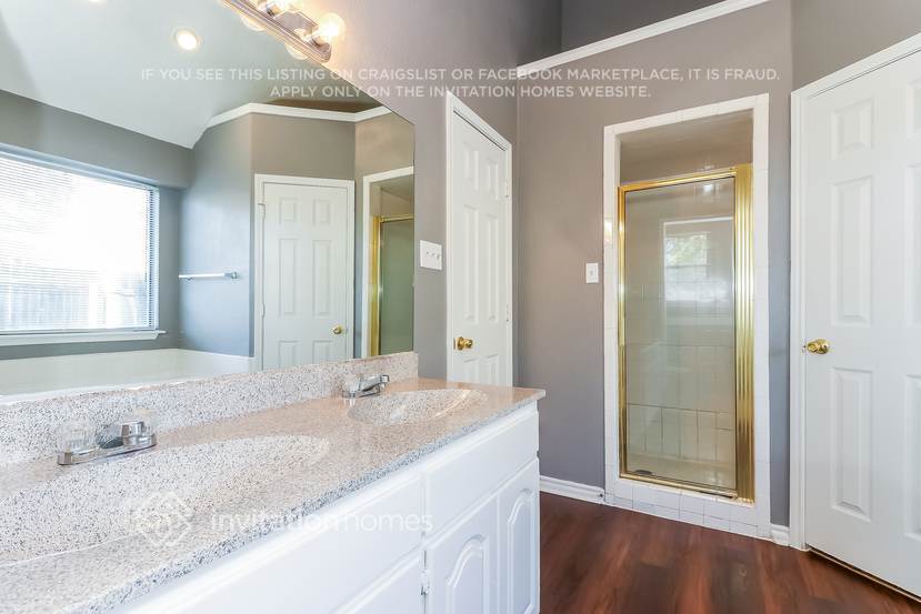Building Photo - 7016 Oakfield Corner Ct
